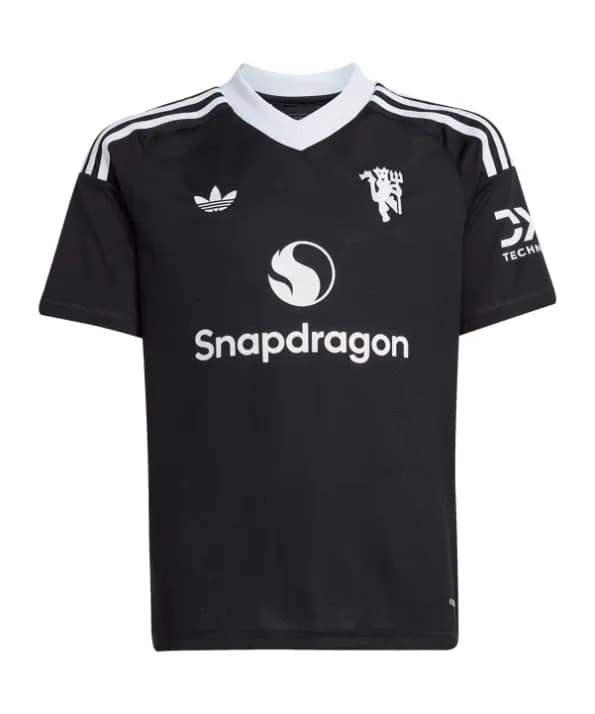 Manchester United Portiere 24/25 - Image 1