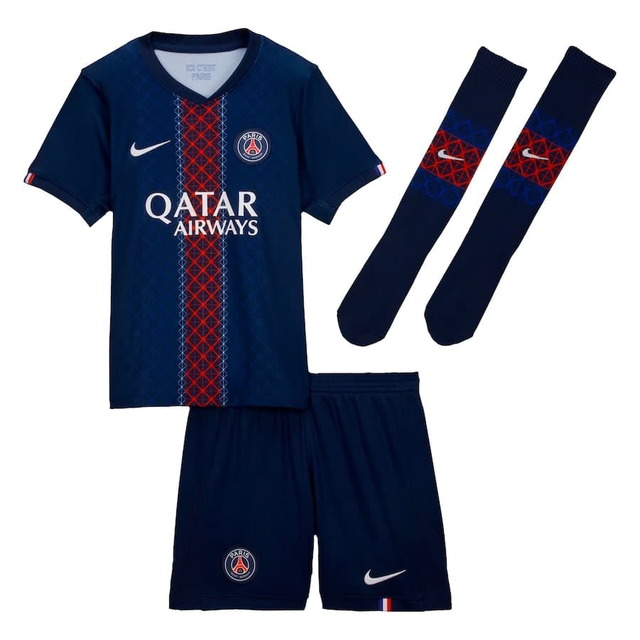 PSG COMPLETINO BAMBINO HOME 2025-26